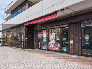 Negozio in Vendita a Ciampino, 139'000&euro;, 73 m²