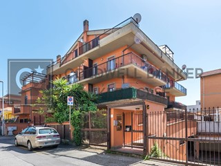 Trilocale in Vendita a Marino, 135'000€, 68 m²