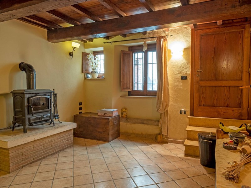 Casa Semi Indipendente in Vendita a Attigliano, 82'000&euro;, 128 m²