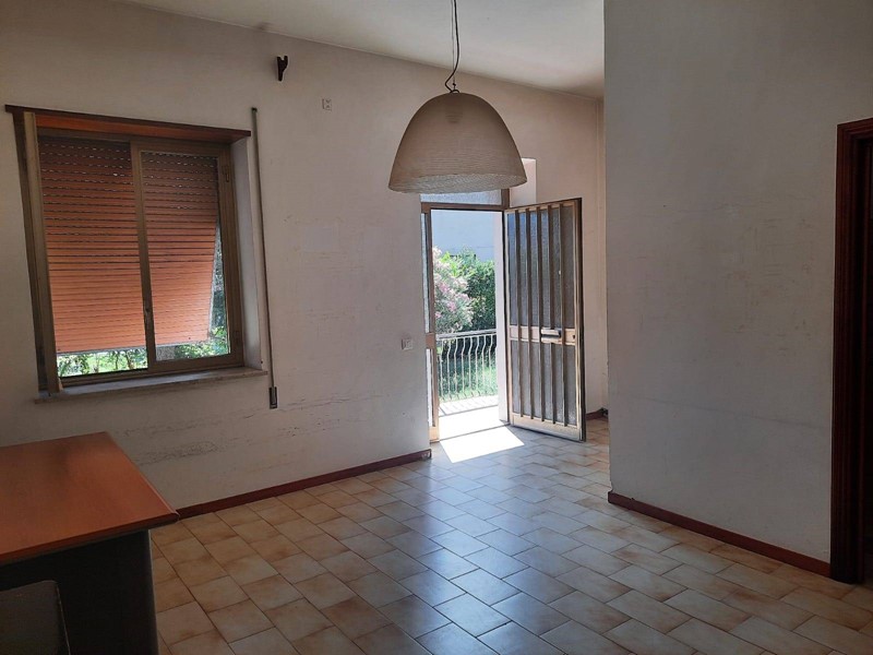 Appartamento in Vendita a Attigliano, 62'000&euro;, 96 m²