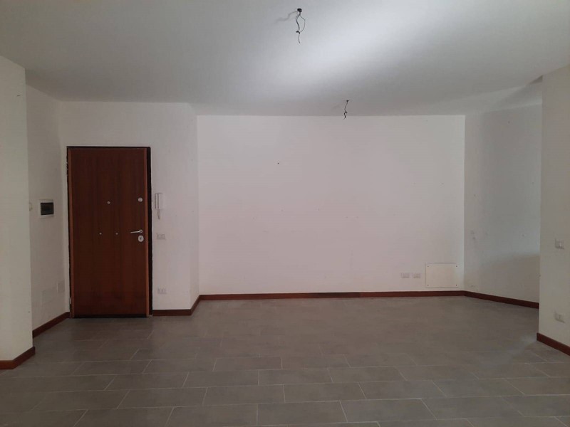 Quadrilocale in Vendita a Attigliano, 92'000&euro;, 97 m²