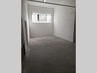 Attività commerciale in Affitto a Vicopisano, 290€, 75 m²