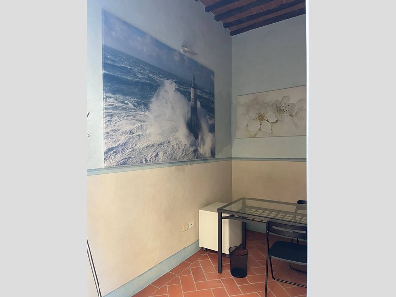 Ufficio in Affitto a Santa Croce sull'Arno, 250€, 20 m²