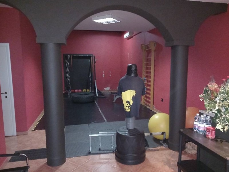 Attività commerciale in Affitto a Vicopisano, 590€, 98 m²