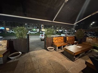 Negozio in Vendita a Milano, 700'000€, 250 m²