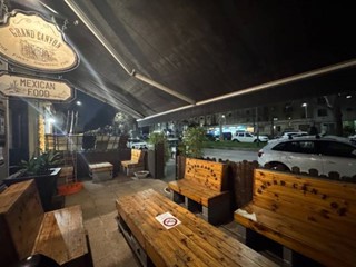 Negozio in Affitto a Milano, 3'200€, 250 m²