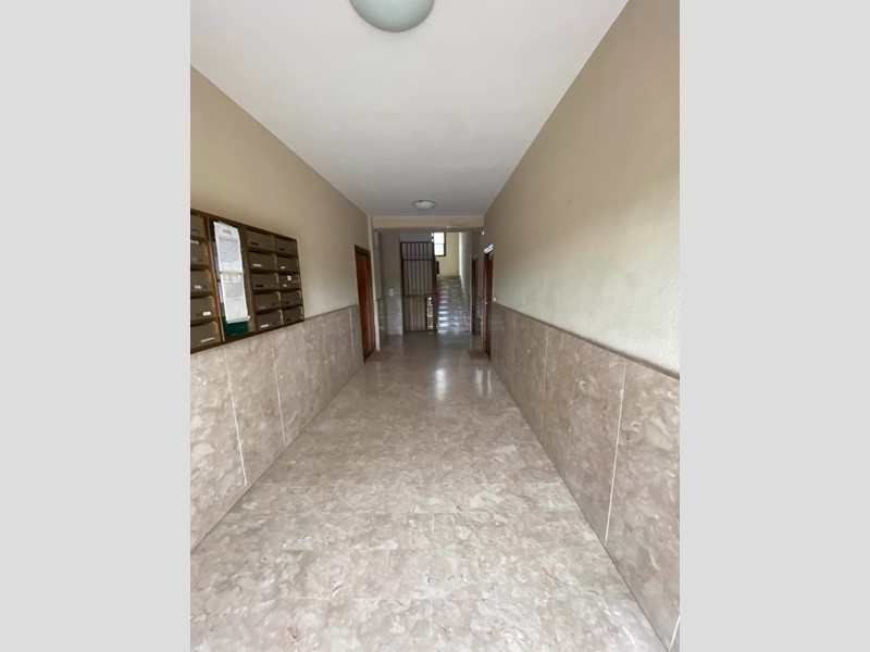 Appartamento in Vendita a Palermo, 150'000€, 130 m²