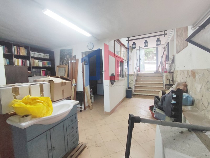 Immobile commerciale in Vendita a Ardea, 34'000€, 70 m²