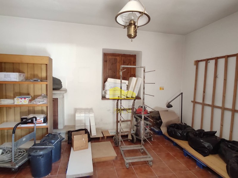 Casa Indipendente in Vendita a Boltiere, 299'000€, 860 m², con Box