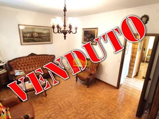 Casa Semi Indipendente in Vendita a Osio Sotto, 109'000€, 140 m²