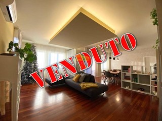 Attico in Vendita a Trezzo sull'Adda, 349'000€, 217 m²