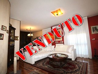 Trilocale in Vendita a Trezzo sull'Adda, 139'000€, 118 m²