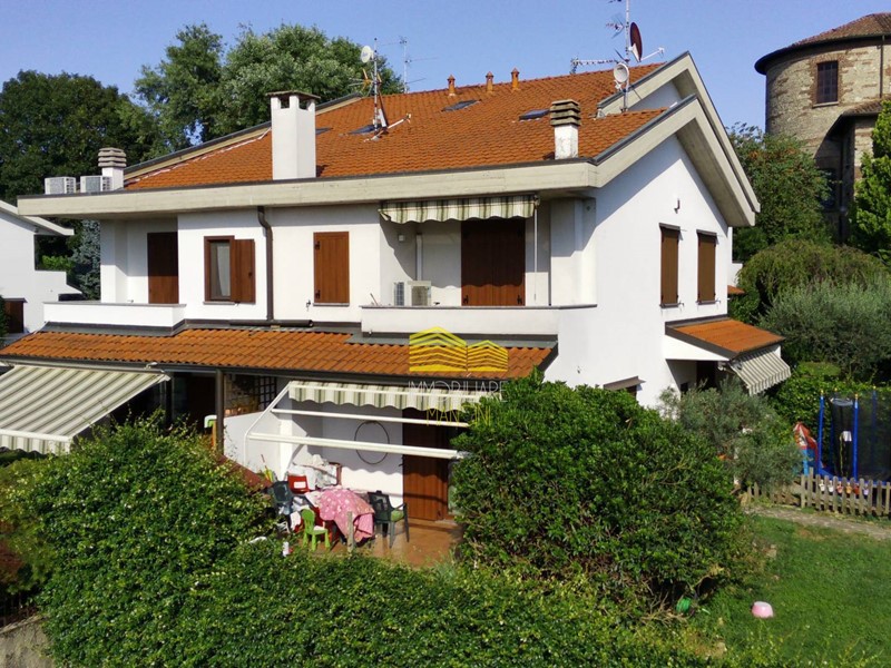 Villa in Vendita a Verderio, 299'000€, 156 m²