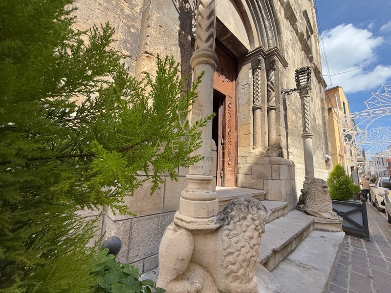 Casa Indipendente in Vendita a Manoppello, 30'000€, 90 m²