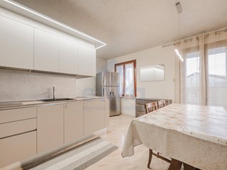 Casa Semi Indipendente in Vendita a San Biagio di Callalta, 330'000€, 220 m²