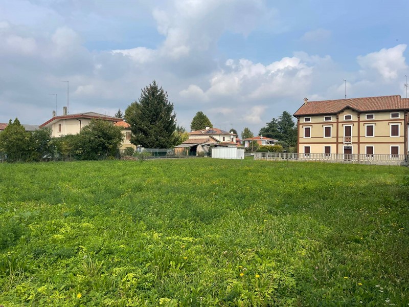 Terreno edificabile in Vendita a Carbonera, 70'000€, 950 m²