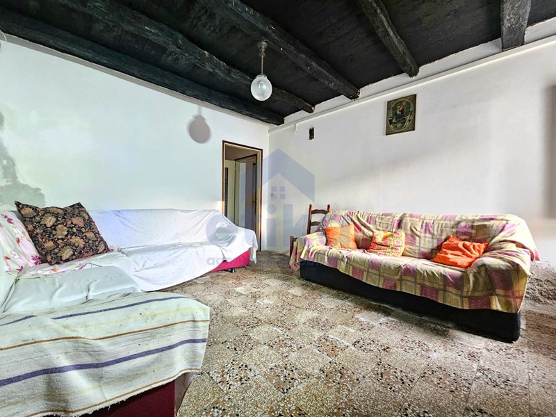 Villetta a schiera in Vendita a Caneva, 75'200€, 275 m²