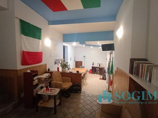 Negozio in Vendita a Cadorago, 65'000€, 60 m²