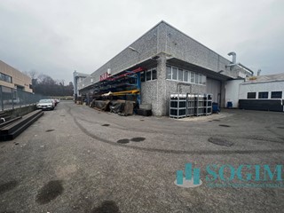 Capannone in Vendita a Alserio, 2'980'000€, 4303 m²