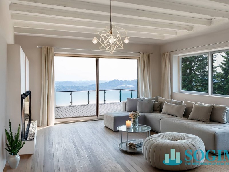 Villa in Vendita a San Fermo della Battaglia, 870'000€, 580 m²