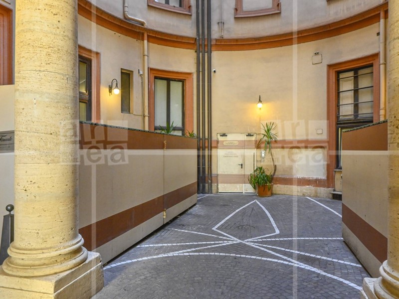 Ufficio in Affitto a Roma, 16'667&euro;, 600 m²