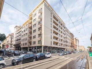 Ufficio in Affitto a Roma, 38'000&euro;, 1146 m²