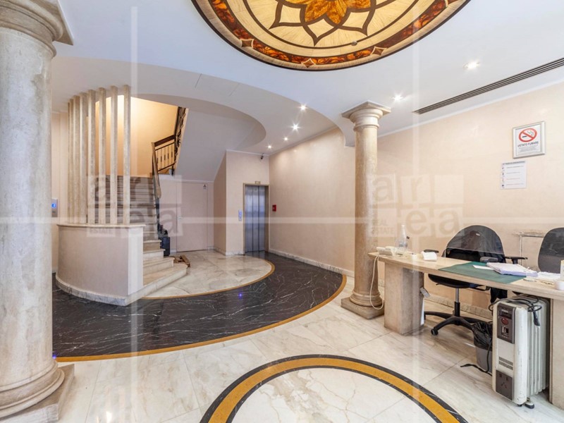 Ufficio in Affitto a Roma, 19'000&euro;, 570 m²