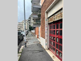 Immobile commerciale in Affitto a Roma, 550&euro;, 30 m²