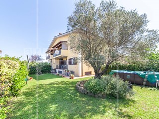 Appartamento in Vendita a Roma, 235'000&euro;, 115 m²