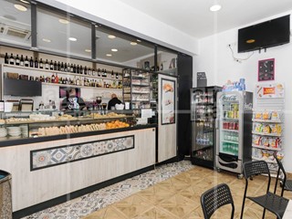 Attività commerciale in Vendita a Roma, 225'000€, 60 m²