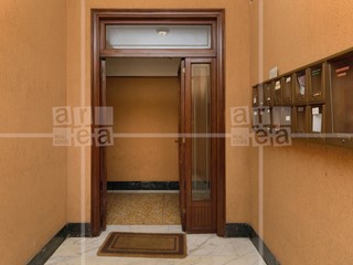 Bilocale in Vendita a Roma, 198'000&euro;, 65 m²