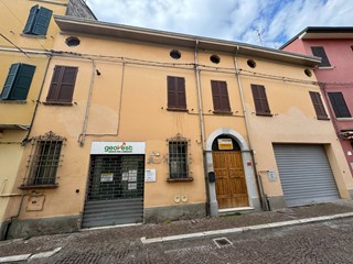 Trilocale in Vendita a Finale Emilia, 42'000€, 64 m²