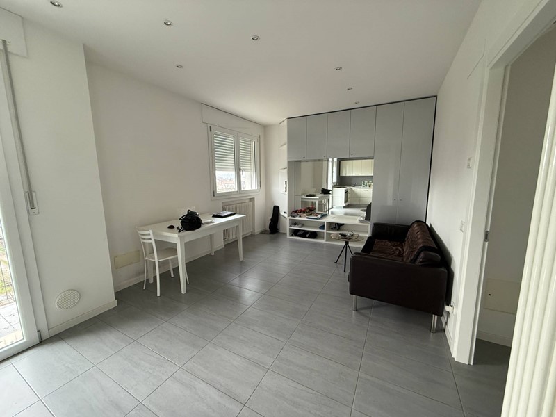 Trilocale in Vendita a San Giacomo delle Segnate, 130'000&euro;, 80 m²