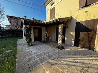 Quadrilocale in Vendita a Mirandola, 235'000€, 130 m²