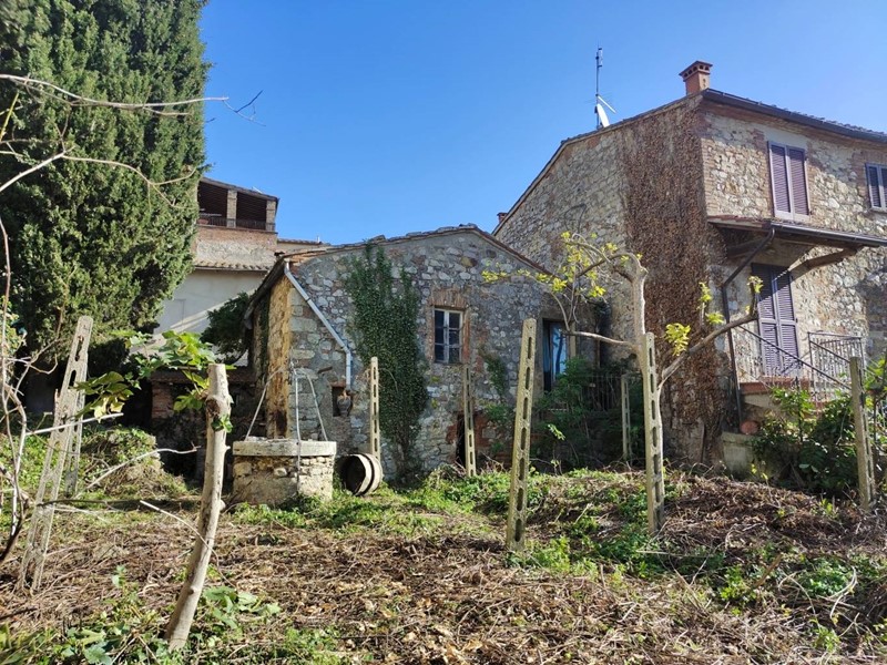 Villa in Vendita a Torrita di Siena, 180'000€, 140 m²