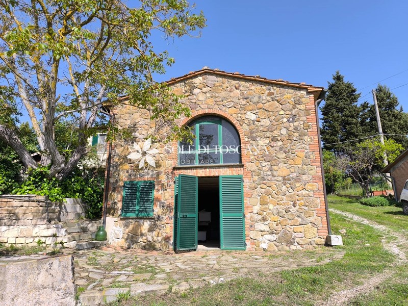 Rustico in Vendita a Trequanda, 250'000€, 158 m², con Box