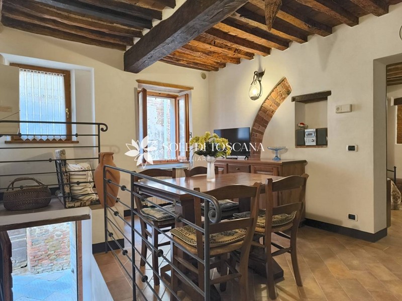 Trilocale in Vendita a Trequanda, 120'000€, 66 m²