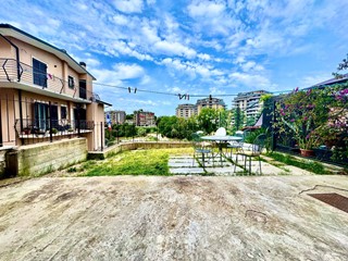 Bilocale in Vendita a Monterotondo, 119'000€, 75 m²