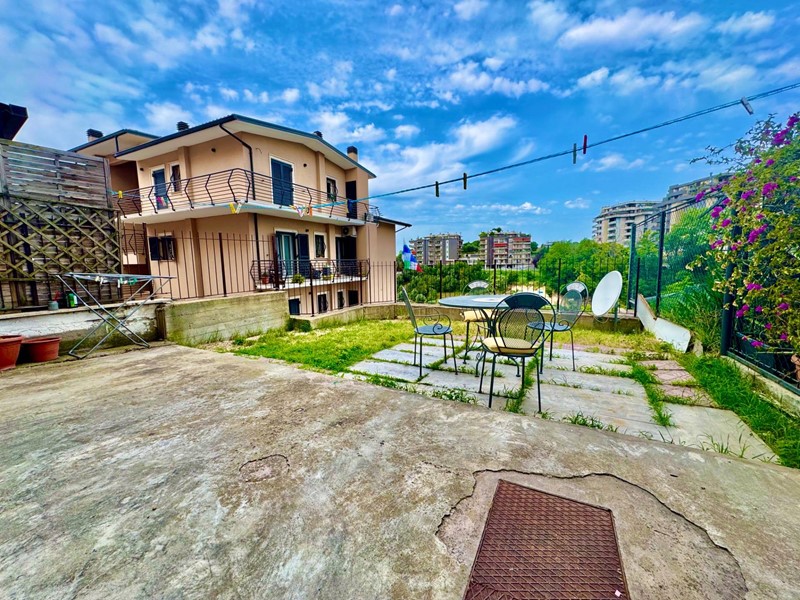 Bilocale in Vendita a Monterotondo, 119'000€, 75 m²