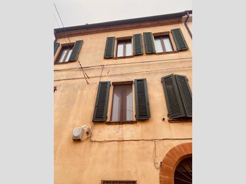 Trilocale in Vendita a Ferrara, 190'000&euro;, 117 m²