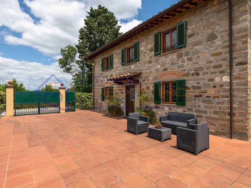 Rustico in Affitto a Bagno a Ripoli, 2'400€, 135 m²