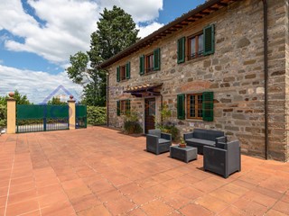 Rustico in Affitto a Bagno a Ripoli, 2'400€, 135 m²