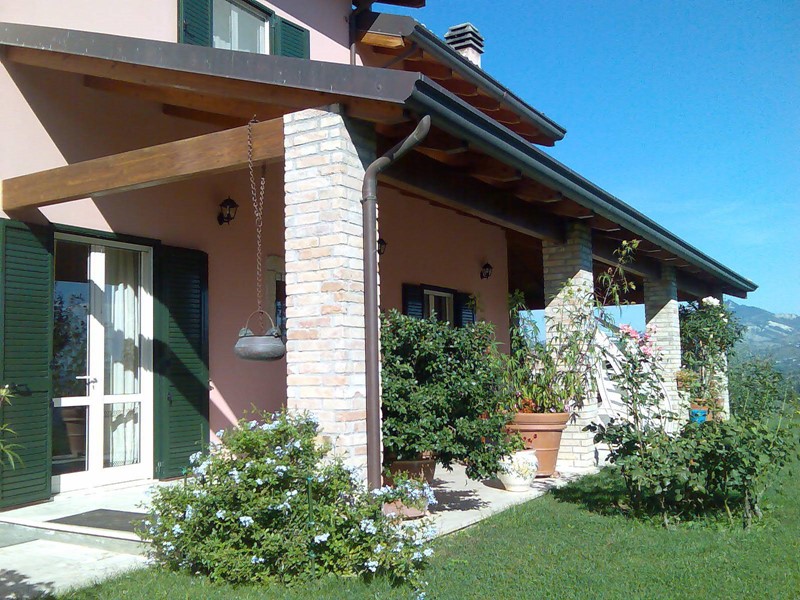 Villa in Vendita a Ascoli Piceno, 700'000€, 400 m²