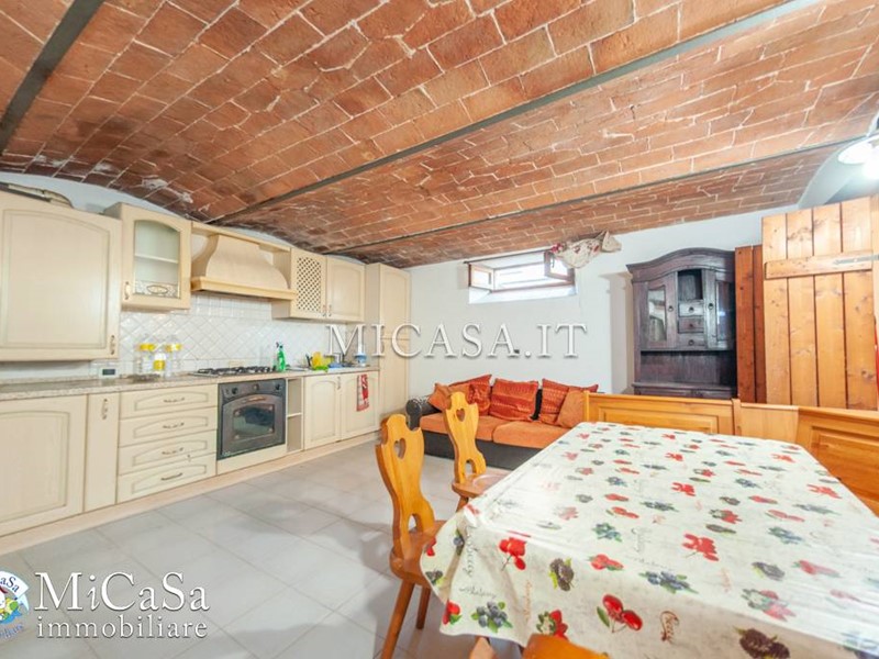Trilocale in Vendita a Pisa, 135'000€, 80 m²