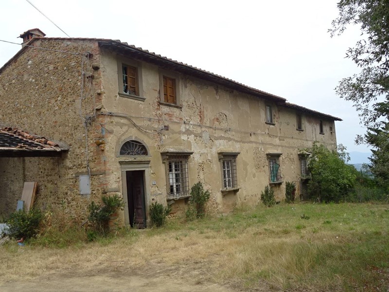 Rustico in Vendita a Montespertoli, 550'000€, 1173 m²