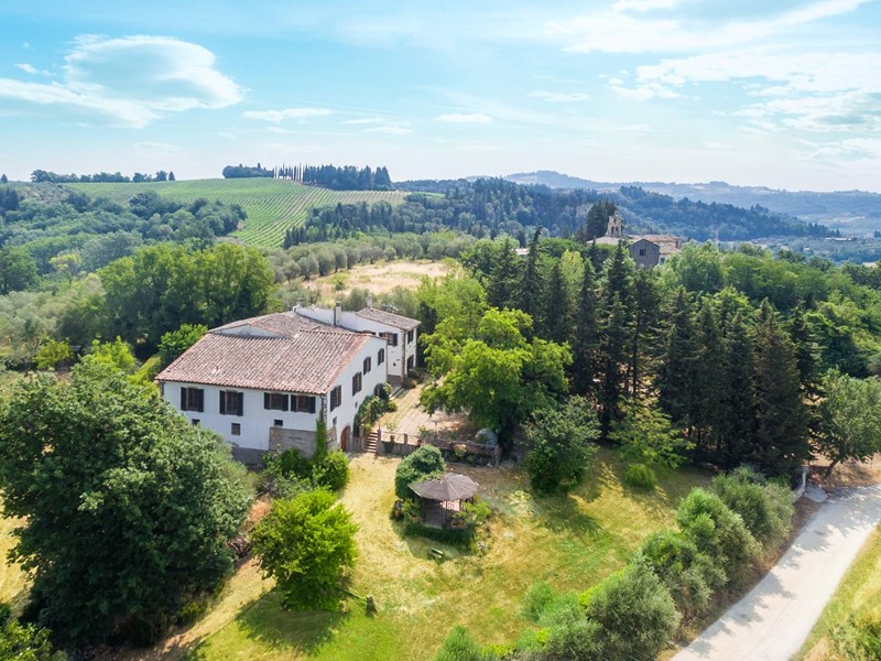 Rustico in Vendita a Montespertoli, 1'300'000€, 880 m²