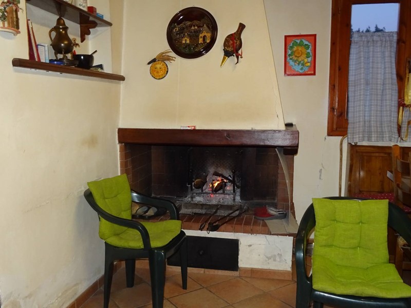 Rustico in Vendita a Montespertoli, 170'000€, 250 m²