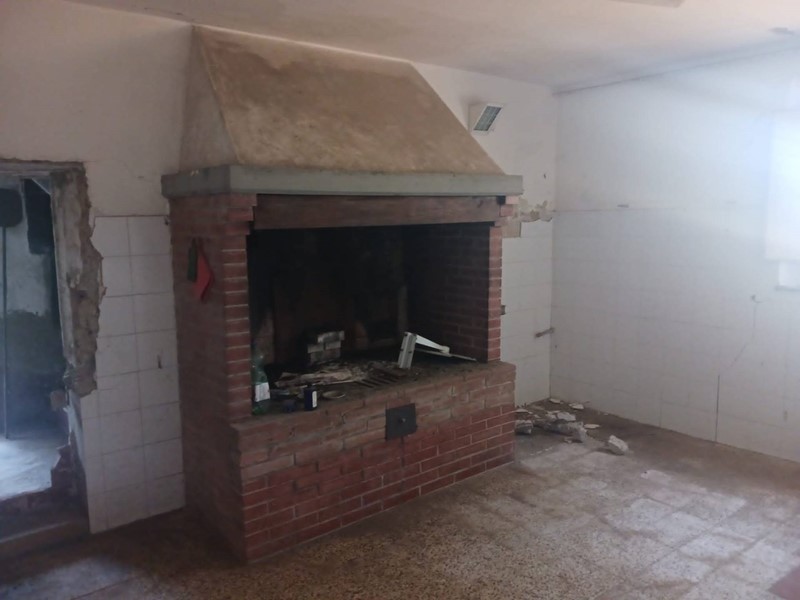 Rustico in Vendita a Castelfiorentino, 510'000€, 670 m²