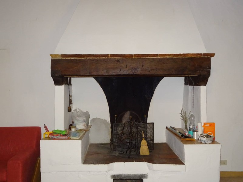 Rustico in Vendita a Montespertoli, 138'000€, 90 m²