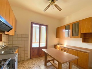 Quadrilocale in Vendita a Montespertoli, 125'000€, 86 m²